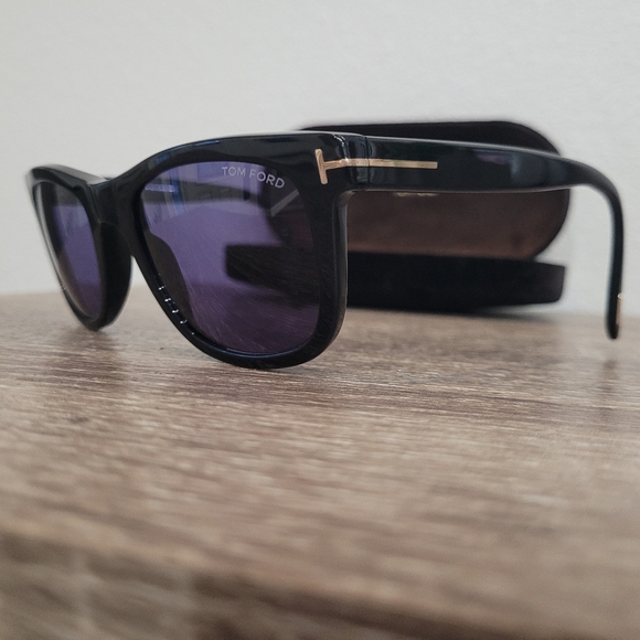 Leo Tom Ford Sunglasses TF336 - Picture 3 of 11
